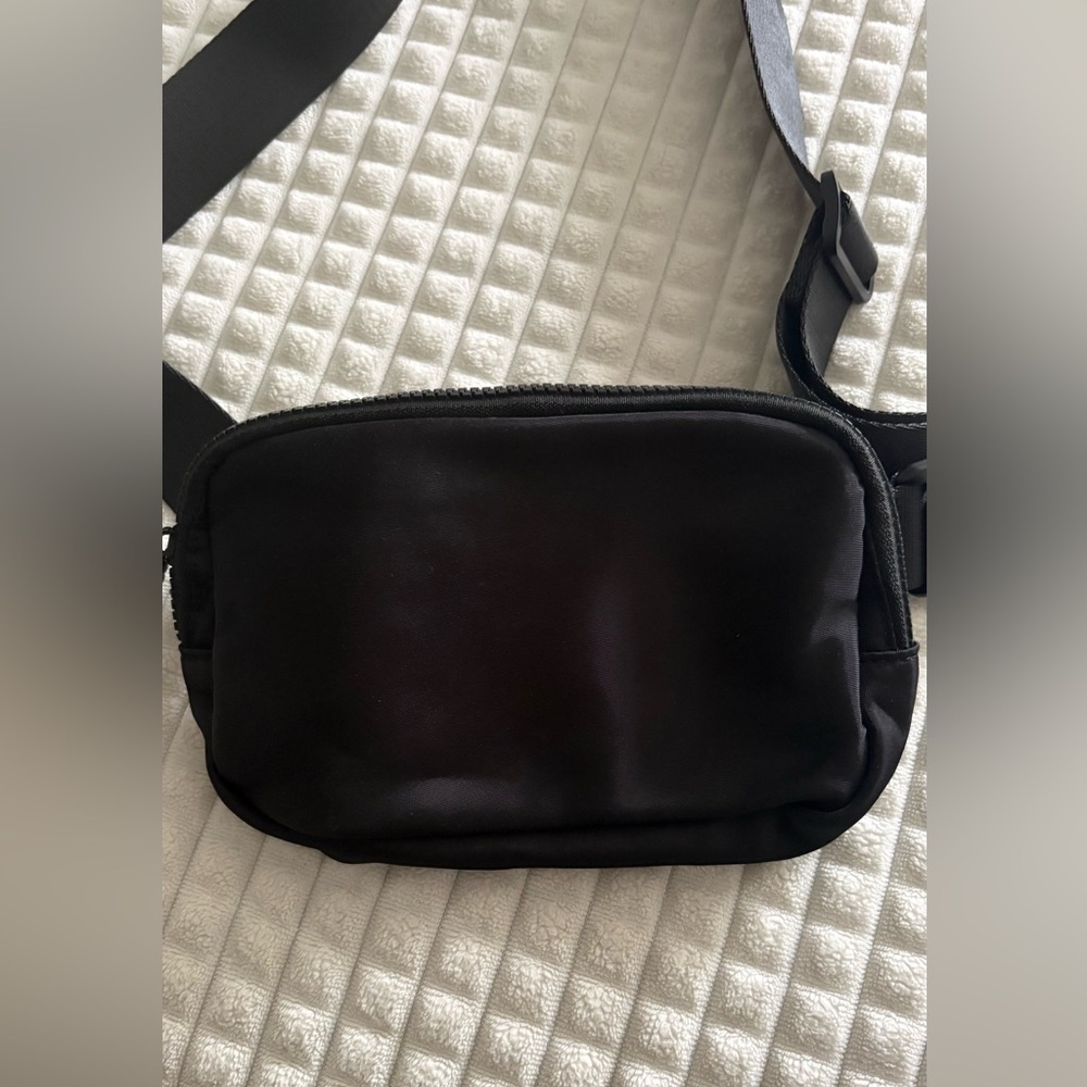 Black Crossbody Bag - Picture 3 of 4